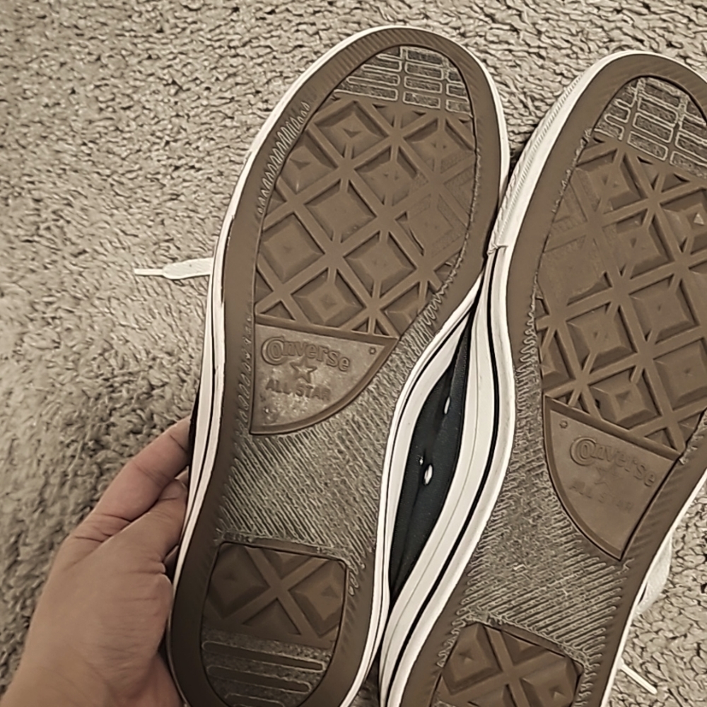 Converse men highcut size 11